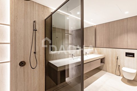 Huoneisto Palm Jumeirah, Dubai, Arabiemiraatit 3 makuuhuonetta, 210 m2 № 758631 - kuva 16