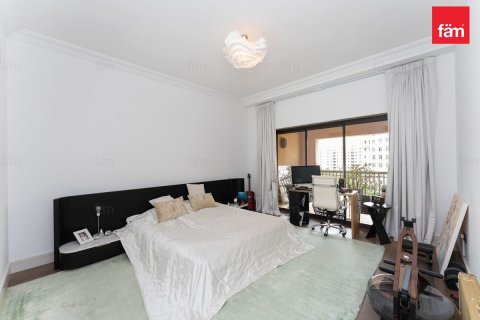 Huoneisto Palm Jumeirah, Dubai, Arabiemiraatit 2 makuuhuonetta, 166.7 m2 № 701529 - kuva 9