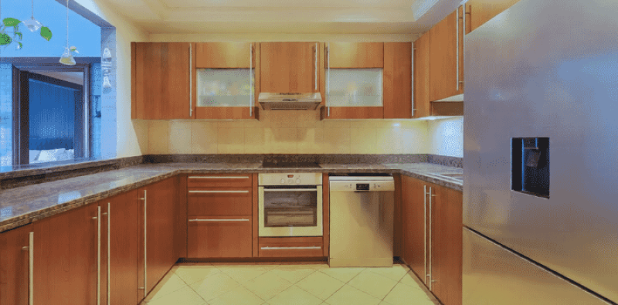 Byt v Palm Jumeirah, Dubai, SAE 2 ložnice, 241 m² Č.: 700743