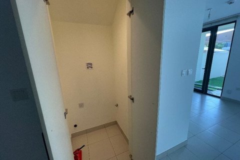 Üürile anda villa asukohaga Dubai South (Dubai World Central), Dubai, AÜE: 3 magamistoaga, 138 m² Nr 700744 - pilt 10