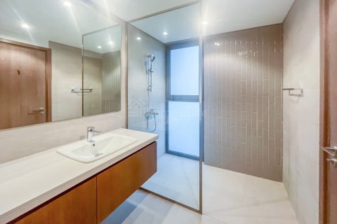 Városi lakóépület itt: Tilal Al Ghaf, Dubai, EAE, 4 hálószoba, 202 m², azonosító: 700745 - fénykép 1