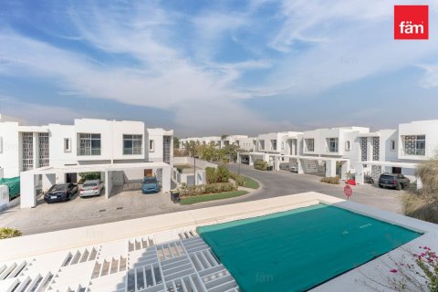 Dubai, BAE’de kiralık sıra ev 3 yatak odası, 204.7 m&sup2; No 760262 - fotoğraf 14