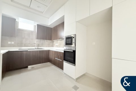 Снять в аренду таунхаус в Al Furjan, Дубай, ОАЭ 4 спальни, 170м2, № 668308 - фото 1