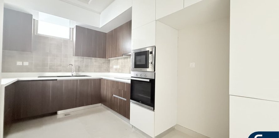 خانه شهری در Al Furjan، Dubai ، امارات متحده عربی 4 خوابه ، 170 متر مربع.  شماره 668308