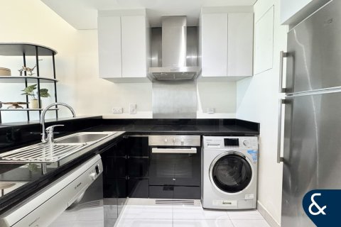 Huoneisto Dubai Marina, Dubai, Arabiemiraatit 1 makuuhuone, 79 m2 № 668300 - kuva 9