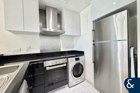 Huoneisto Dubai Marina, Dubai, Arabiemiraatit 1 makuuhuone, 79 m2 № 668300 - kuva 11