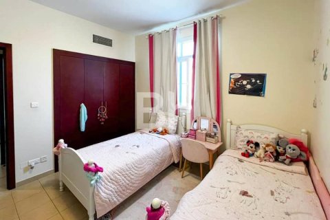 Kamienica na sprzedaż w Arabian Ranches, Dubai, ZEA 3 sypialnie, 253 mkw., nr 643893 - zdjęcie 12