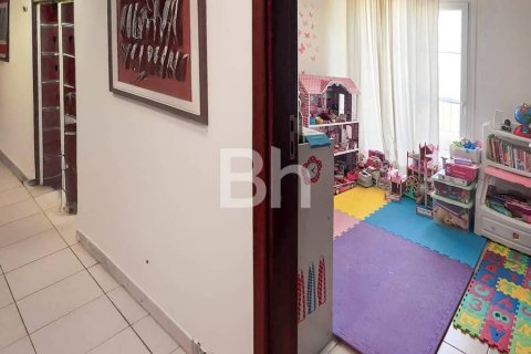 Kamienica na sprzedaż w Arabian Ranches, Dubai, ZEA 3 sypialnie, 253 mkw., nr 643893 - zdjęcie 3