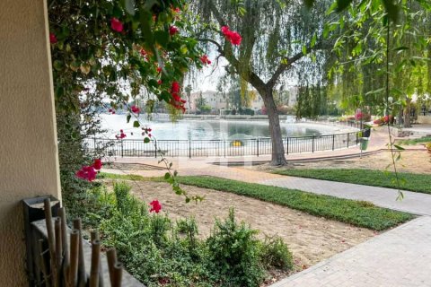 Kamienica na sprzedaż w Arabian Ranches, Dubai, ZEA 3 sypialnie, 253 mkw., nr 643893 - zdjęcie 8