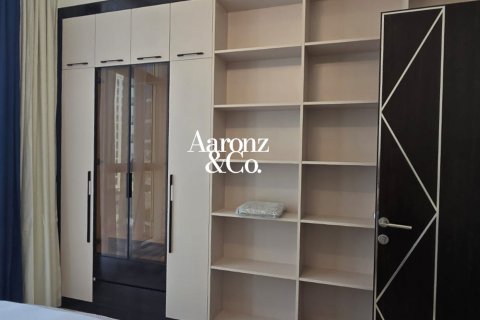 Apartmen di Al Furjan, Dubai, UAE 3 bilik tidur, 148 meter persegi № 711990 - foto 7
