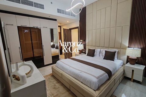 Korter asukohaga Al Furjan, Dubai, AÜE: 3 magamistoaga, 148 m² Nr 711990