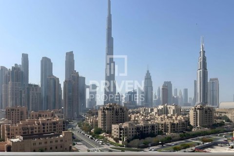 Apartment til salg i Downtown Dubai (Downtown Burj Dubai), Dubai, UAE 2 soveværelser, 154.5 kvm № 743358 - foto 1