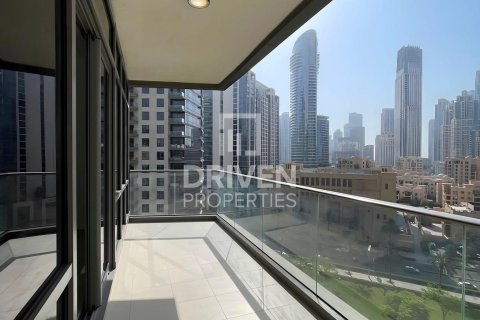 Apartment til salg i Downtown Dubai (Downtown Burj Dubai), Dubai, UAE 2 soveværelser, 154.5 kvm № 743358 - foto 12