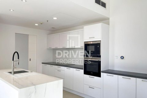 Apartment til salg i Downtown Dubai (Downtown Burj Dubai), Dubai, UAE 2 soveværelser, 154.5 kvm № 743358 - foto 8