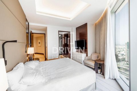 Apartment in Downtown Dubai (Downtown Burj Dubai), Dubai, UAE 3 bedrooms, 187.76 sq.m. № 743356 - photo 5