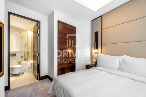 Apartment in Downtown Dubai (Downtown Burj Dubai), Dubai, UAE 3 bedrooms, 187.76 sq.m. № 743356 - photo 7