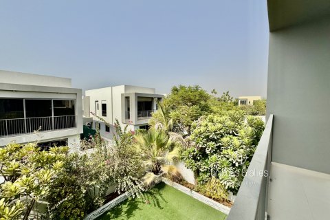 Vila u gradu Dubai Hills Estate, UAE 3 spavaće sobe, 399.7 m2 Br. 669202 - Slika 3