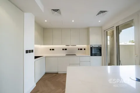 Villa The Springs, Dubaijā, AAE 2 istabas, 153 m2 Nr. 737877 - attēls 8