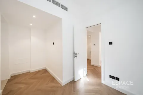 Villa The Springs, Dubaijā, AAE 2 istabas, 153 m2 Nr. 737877 - attēls 11