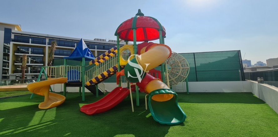 Leilighet i Jumeirah Village Circle, Dubai, Emiratene 2 soverom, 126 kvm nr. 698783