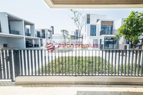 Villa en alquiler en Arabian Ranches 3, Dubai, EAU 3 dormitorios, 120.3 m2 № 631582 - foto 25