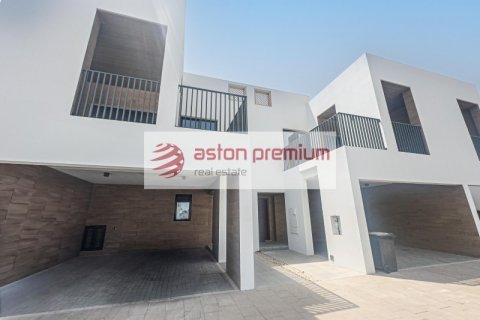 Villa en alquiler en Arabian Ranches 3, Dubai, EAU 3 dormitorios, 120.3 m2 № 631582 - foto 35