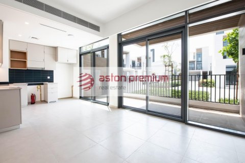 Villa en alquiler en Arabian Ranches 3, Dubai, EAU 3 dormitorios, 120.3 m2 № 631582 - foto 2