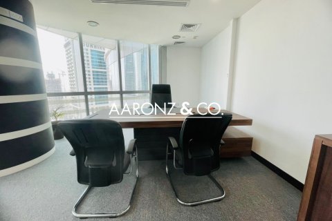 משרד להשכרה ב Jumeirah Lake Towers, Dubai, איחוד האמירויות  186.1 מ"ר, מספר 631584 - תמונה 7