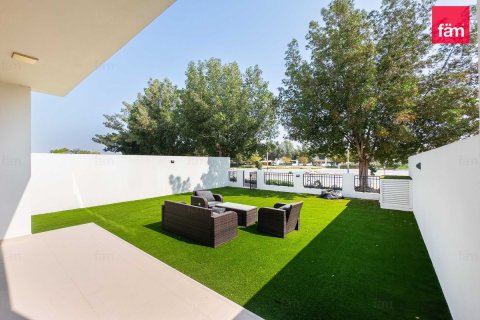 Üürile anda ridamaja asukohaga Dubai, AÜE: 4 magamistoaga, 274.5 m² Nr 699815 - pilt 10