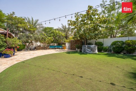 Vila v Jumeirah Park, Dubai, SAE 3 ložnice, 679.9 m² Č.: 633641 - fotografie 12