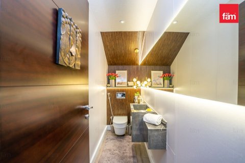 Vila v Jumeirah Park, Dubai, SAE 3 ložnice, 679.9 m² Č.: 633641 - fotografie 13