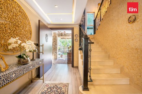 Vila v Jumeirah Park, Dubai, SAE 3 ložnice, 679.9 m² Č.: 633641 - fotografie 15
