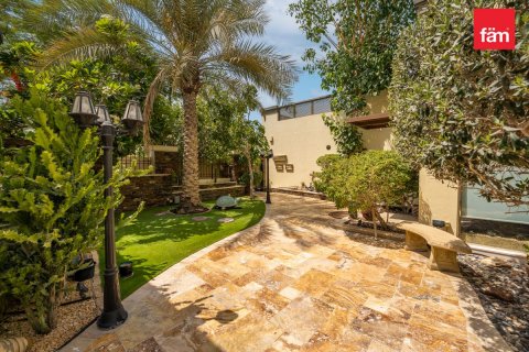 Vila v Jumeirah Park, Dubai, SAE 3 ložnice, 679.9 m² Č.: 633641 - fotografie 27
