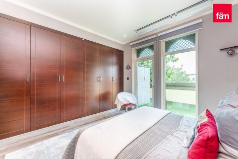 Vila v Jumeirah Park, Dubai, SAE 3 ložnice, 679.9 m² Č.: 633641 - fotografie 24