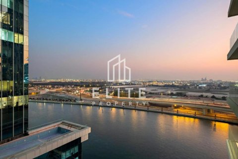 Business Bay, Dubai, संयुक्त अरब अमीरात में अपार्टमेंट, 2 बेडरूम, 102 वर्ग मीटर, संख्या 757714 - फ़ोटो 24