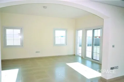Вилла Jumeirah Village Triangle, Дубай, БАӘ-да 2 жатын бөлмелер, 278 м² № 650107 - фото 5