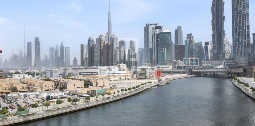 Lägenhet i Al Wasl, Dubai, UAE 2 sovrum, 131 kvm Nr. 684109