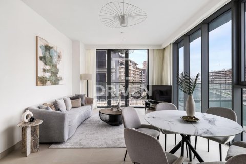 Lägenhet uthyres i Al Wasl, Dubai, UAE 2 sovrum, 131 kvm Nr. 684109 - fotografi 5