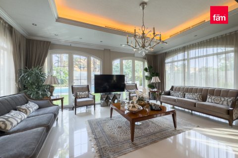 Villa Dubaijā, AAE 5 istabas, 947 m2 Nr. 638237 - attēls 3