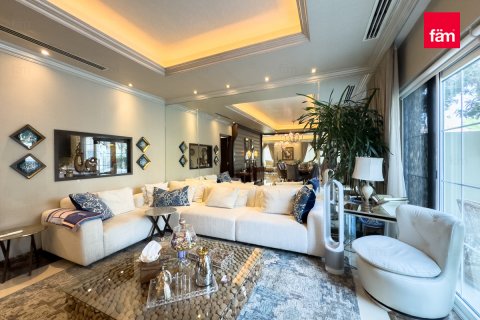 Villa Dubaijā, AAE 5 istabas, 947 m2 Nr. 638237 - attēls 7