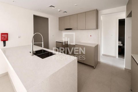 Apartament de vânzare în Umm Suqeim, Dubai, EAU 4 dormitoare, 303.98 mp.  №767679 - poză 10