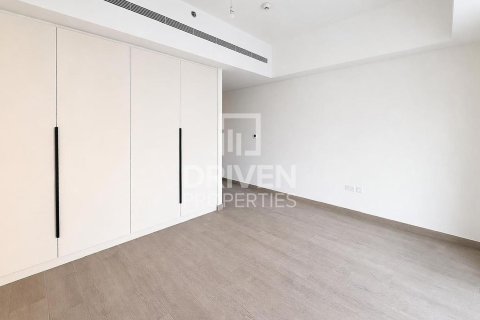 Apartament de vânzare în Umm Suqeim, Dubai, EAU 4 dormitoare, 303.98 mp.  №767679 - poză 9