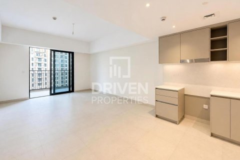 Apartmen di Umm Suqeim, Dubai, UAE 1 bilik tidur, 70.33 meter persegi № 767676 - foto 2
