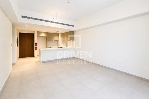 Apartment in Umm Suqeim, Dubai, UAE 2 bedrooms, 103.96 sq.m. № 767675 - photo 2