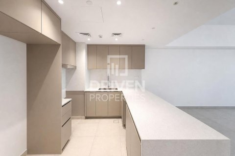 Apartment in Umm Suqeim, Dubai, UAE 2 bedrooms, 103.96 sq.m. № 767675 - photo 6