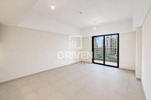 Apartment in Umm Suqeim, Dubai, UAE 2 bedrooms, 103.96 sq.m. № 767675 - photo 1
