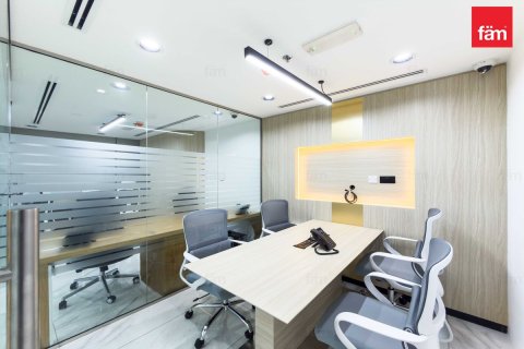 Opisina sa Dubai, UAE 140.7 sq.m. № 735332 - larawan 8