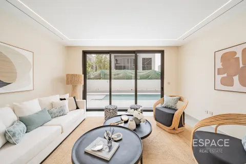 Dubai Hills Estate, UAE의 판매용 빌라 침실 3개, 311제곱미터 번호 649732 - 사진 7