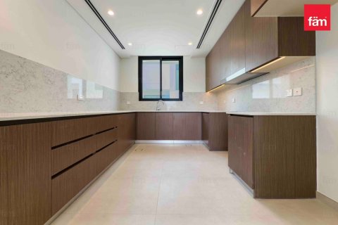 Βίλα σε Dubai, ΗΑΕ 4 υπνοδωμάτια, 451 τ.μ. Αρ. 635745 - φωτογραφία 7