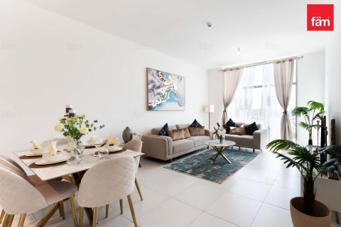 Apartment in Motor City, Dubai, UAE 2 bedrooms, 109.2 sq.m. № 635747 - photo 1